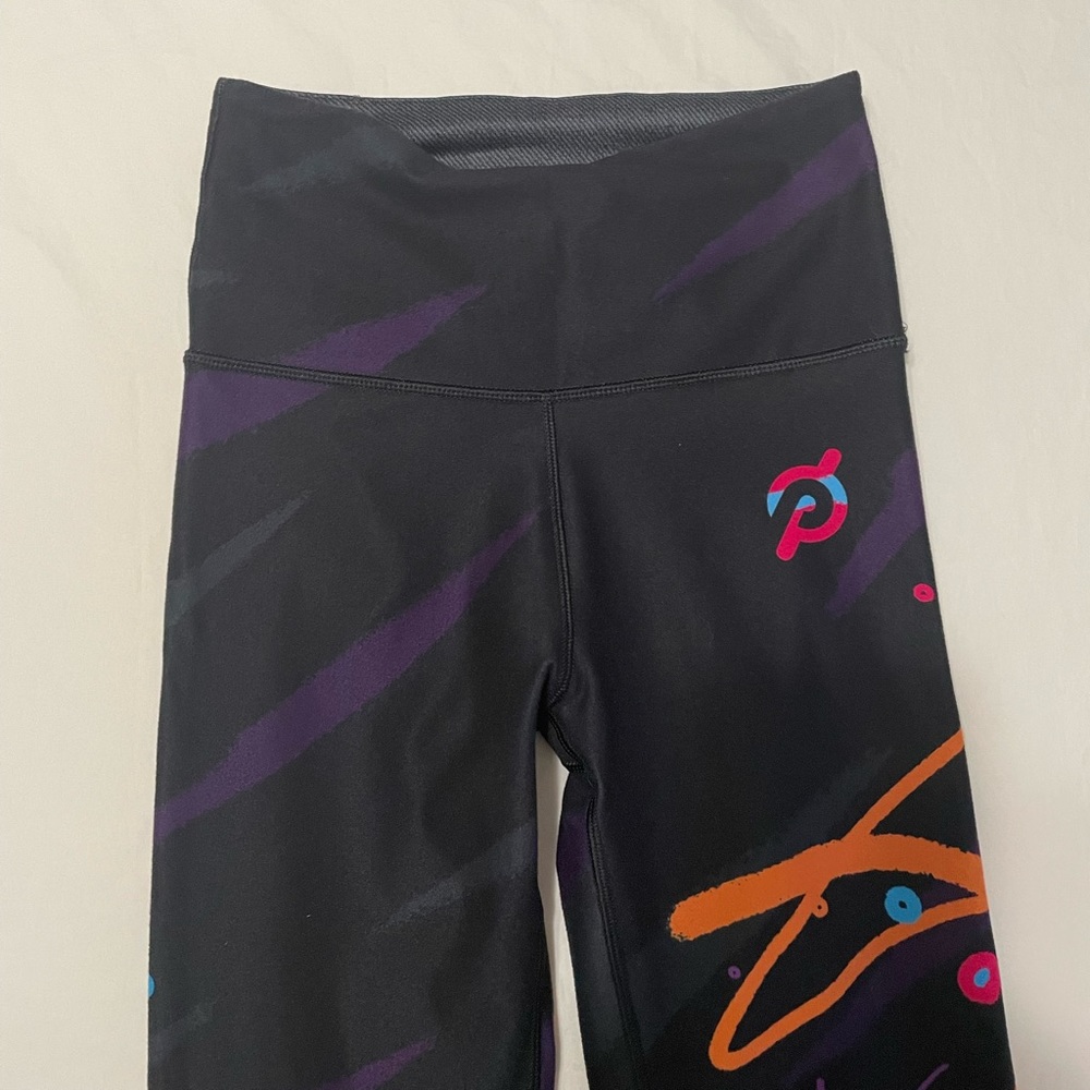Peloton Reversible Leggings, Size small